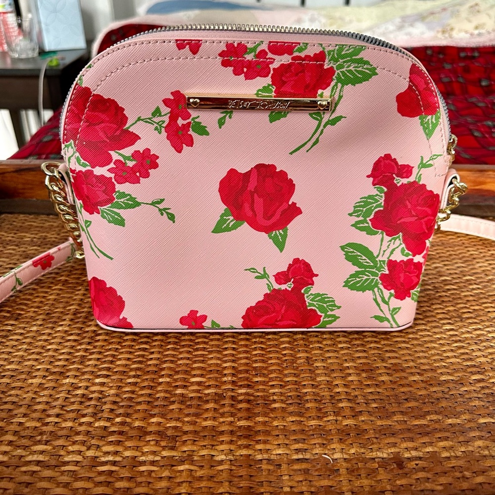 Betsey Johnson Woman Floral Dome Crossbody Bag Purse Pink Size Medium